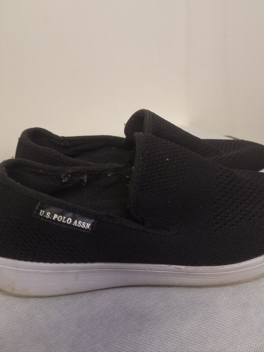 U.S. Polo Assn. Black Knit Slip-On Sneakers with White Sole Size 6.5 .
